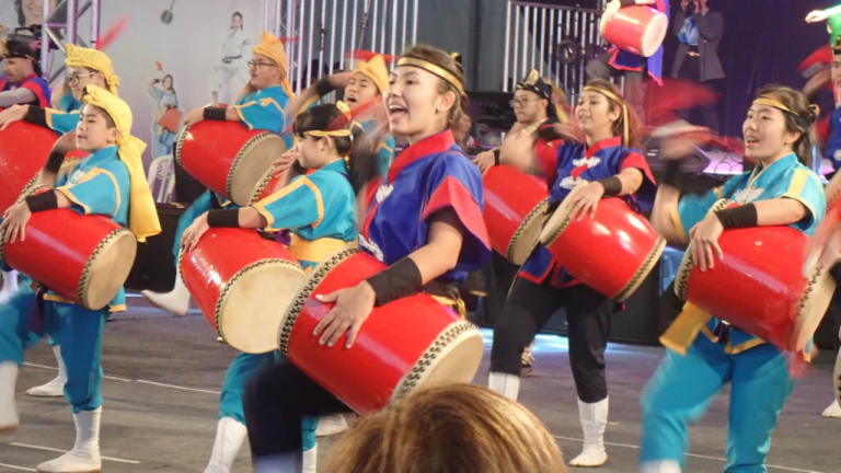 01 - Okinawa Matsuri